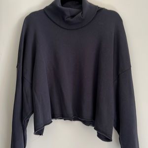 American Eagle turtleneck sweatshirt